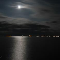 Mond über der Ostsee